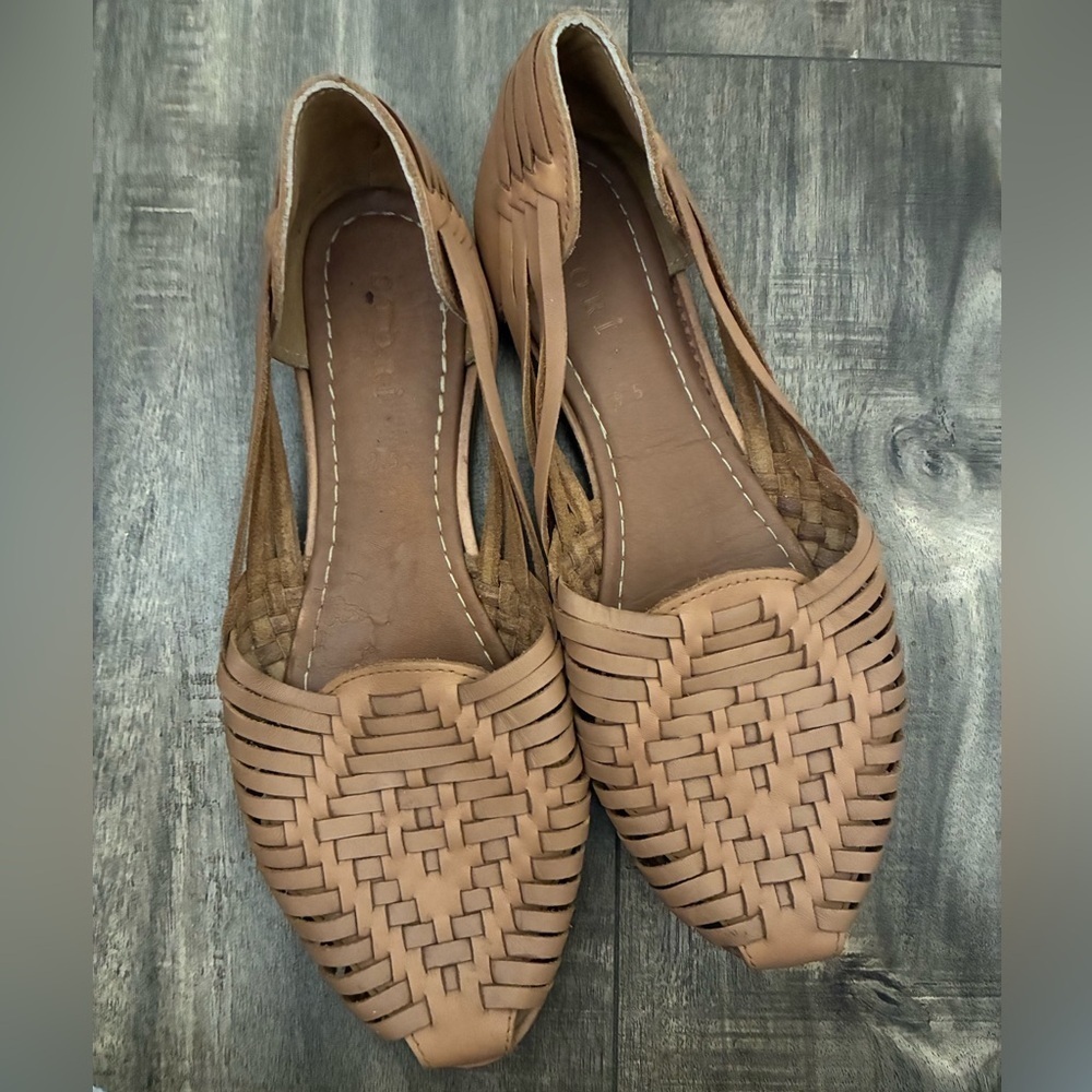 STORI leather huaraches size 9.5